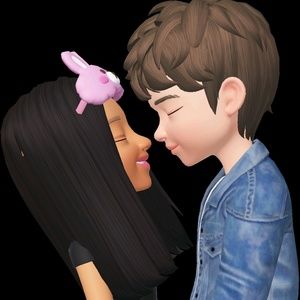 Meet your Posher, Aiyna